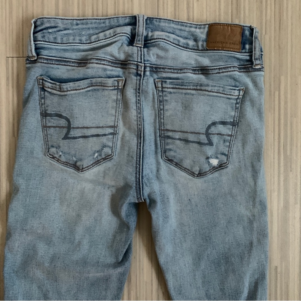 American Eagle Super Stretch Jeans Jeggings style in size 2 - Picture 5 of 6